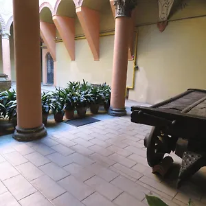 Apartment Cesare Battisti, Bologna